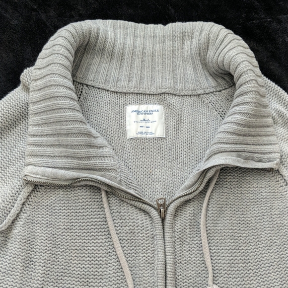 American Eagle Zip Up Collared Cardigan - Picture 3 of 8